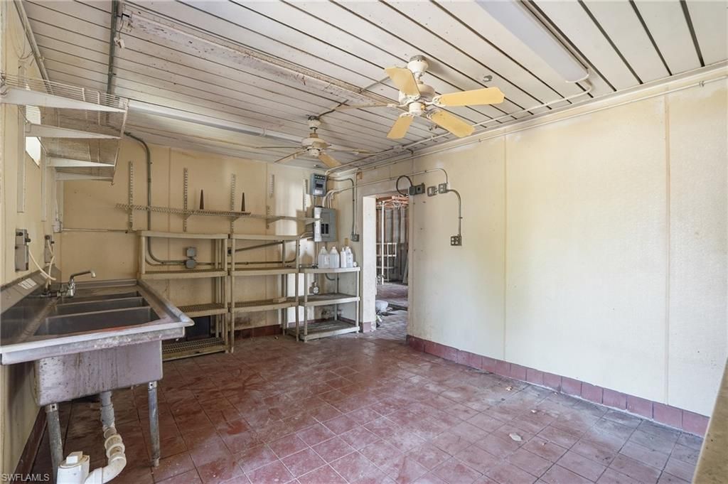 16541 San Carlos Blvd, Fort Myers, FL 33908 Photo