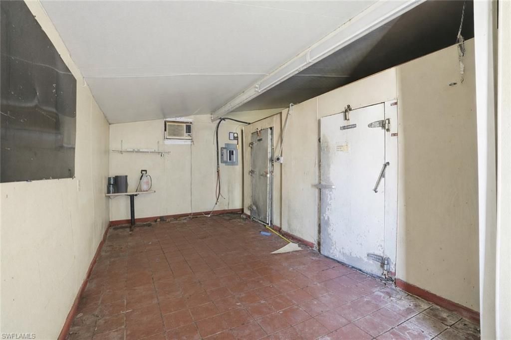 16541 San Carlos Blvd, Fort Myers, FL 33908 Photo