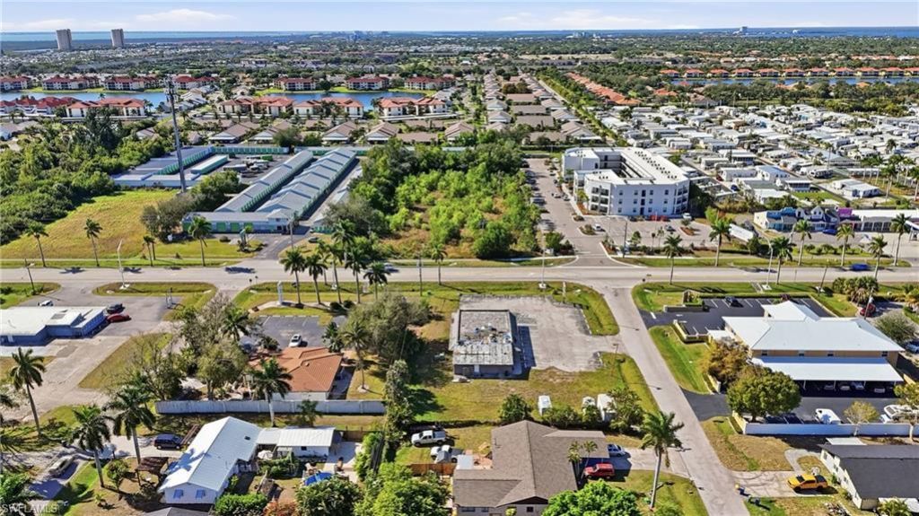 16541 San Carlos Blvd, Fort Myers, FL 33908 Photo