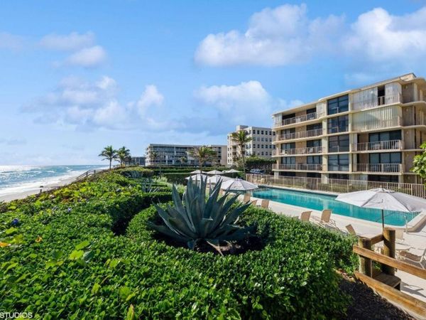 3200 S Ocean Boulevard, Unit C303, Palm Beach, FL 33480