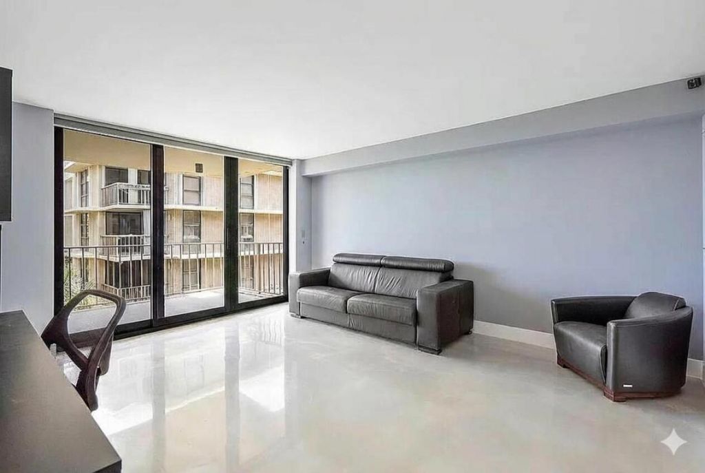 3200 S Ocean Boulevard, Unit C303, Palm Beach, FL 33480 Photo