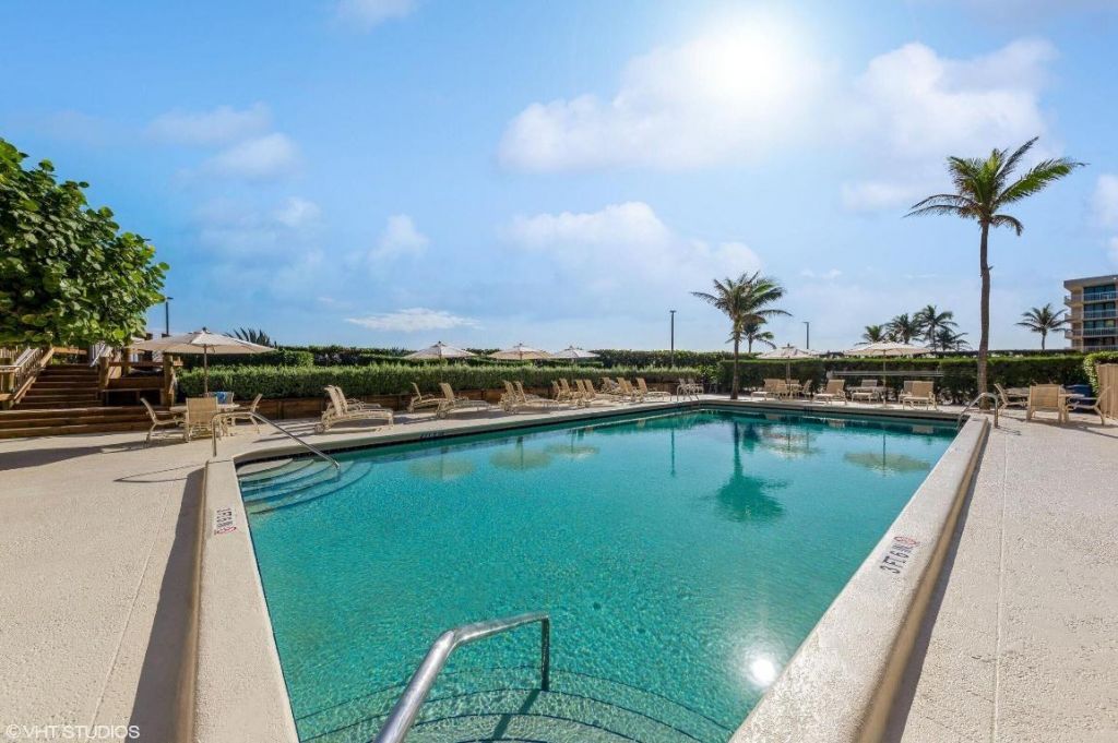 3200 S Ocean Boulevard, Unit C303, Palm Beach, FL 33480 Photo