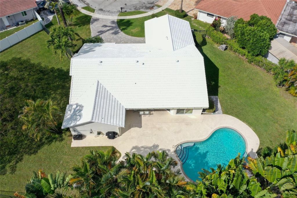 9800 NW 10th Court, Plantation, FL 33322 Photo