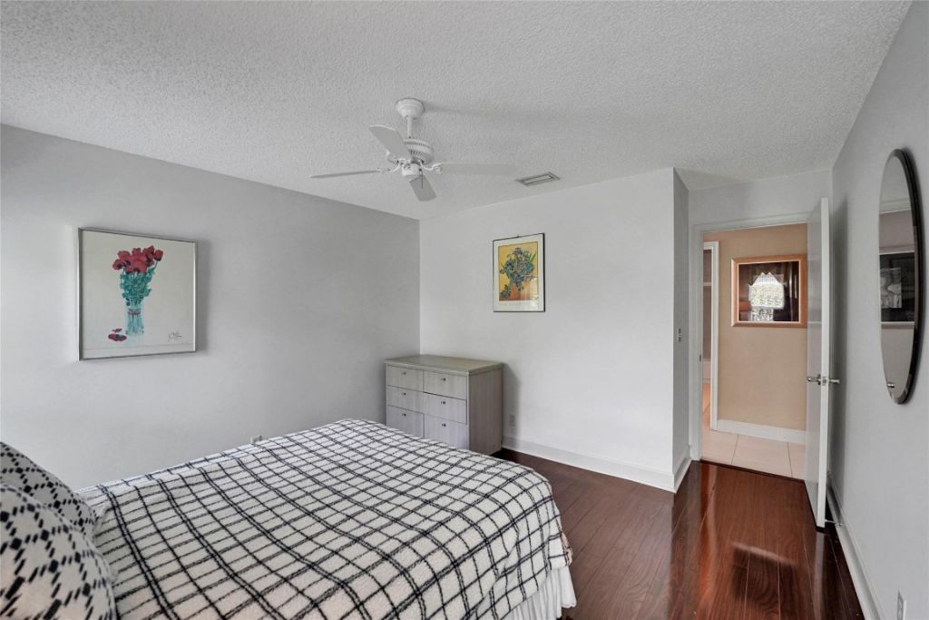 9800 NW 10th Court, Plantation, FL 33322 Photo