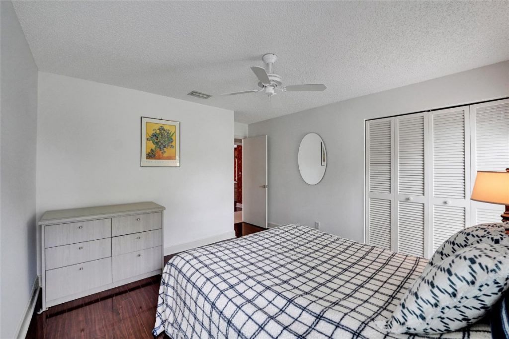 9800 NW 10th Court, Plantation, FL 33322 Photo