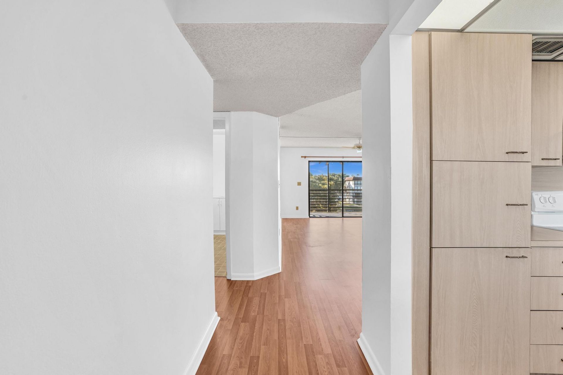 4930 E Sabal Palm Boulevard, Unit 409, Tamarac, FL 33319 Photo