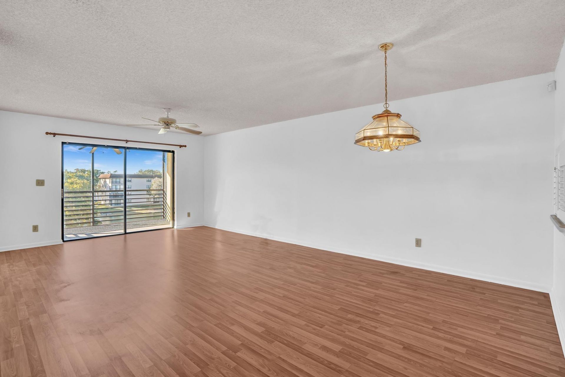 4930 E Sabal Palm Boulevard, Unit 409, Tamarac, FL 33319 Photo