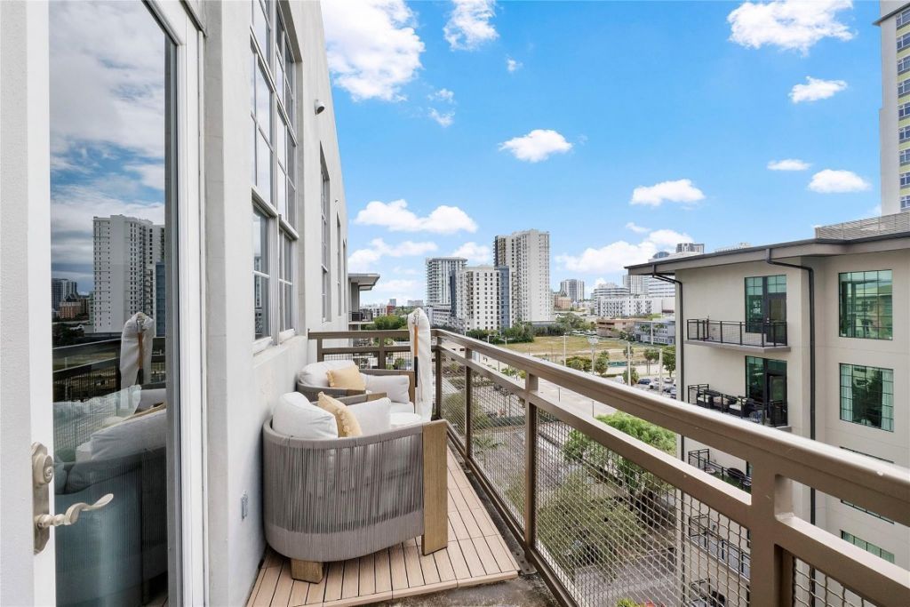 411 NW 1st Avenue, Unit 703, Fort Lauderdale, FL 33301 Photo