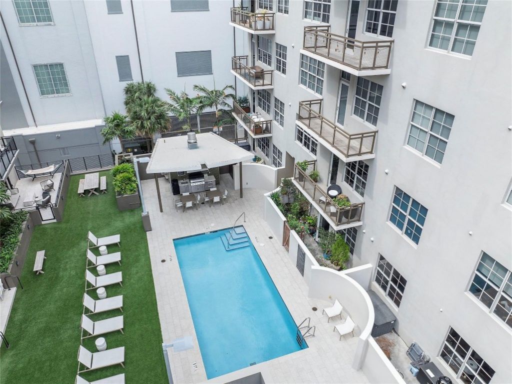 411 NW 1st Avenue, Unit 703, Fort Lauderdale, FL 33301 Photo