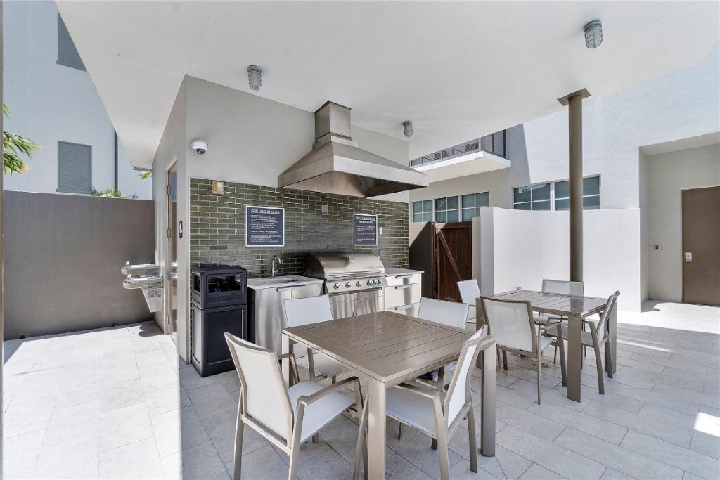 411 NW 1st Avenue, Unit 703, Fort Lauderdale, FL 33301 Photo