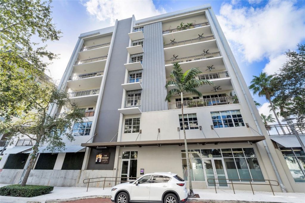 411 NW 1st Avenue, Unit 703, Fort Lauderdale, FL 33301 Photo