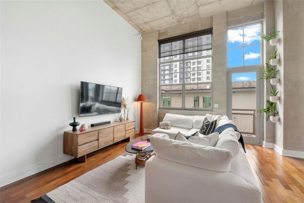 411 NW 1st Avenue, Unit 703, Fort Lauderdale, FL 33301 Photo