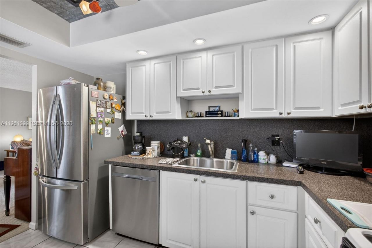 1210 N Sugar Sands Blvd , Unit 240, Singer Island, FL 33404 Photo