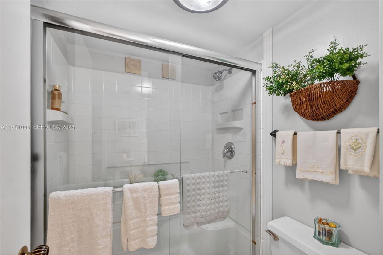 1210 N Sugar Sands Blvd , Unit 240, Singer Island, FL 33404 Photo