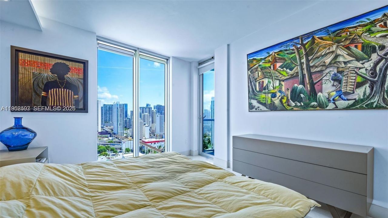 185 SW 7 Th Street, Unit 2911, Miami, FL 33130 Photo