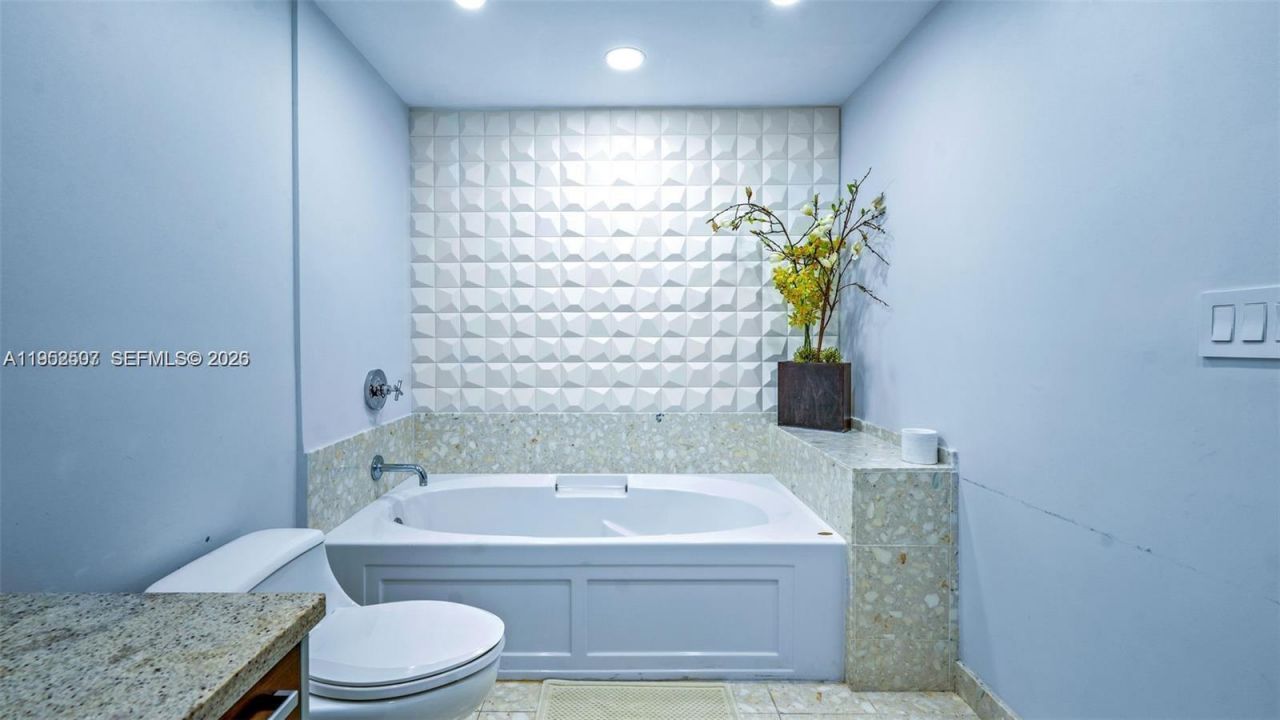 185 SW 7 Th Street, Unit 2911, Miami, FL 33130 Photo