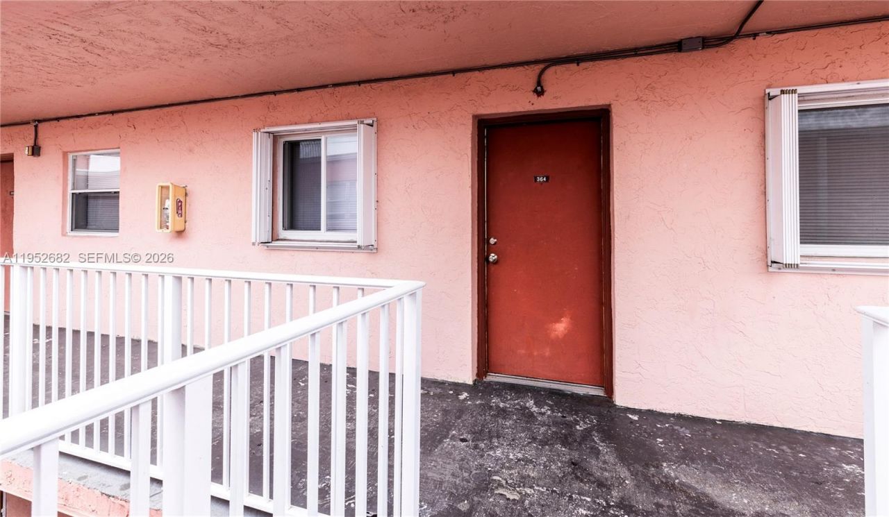 19701 SW 114th Ave , Unit 364, Miami, FL 33157 Photo
