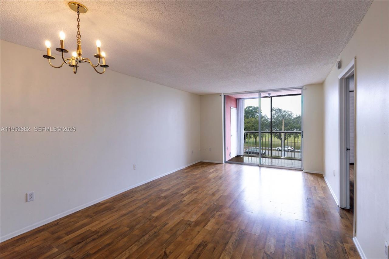 19701 SW 114th Ave , Unit 364, Miami, FL 33157 Photo