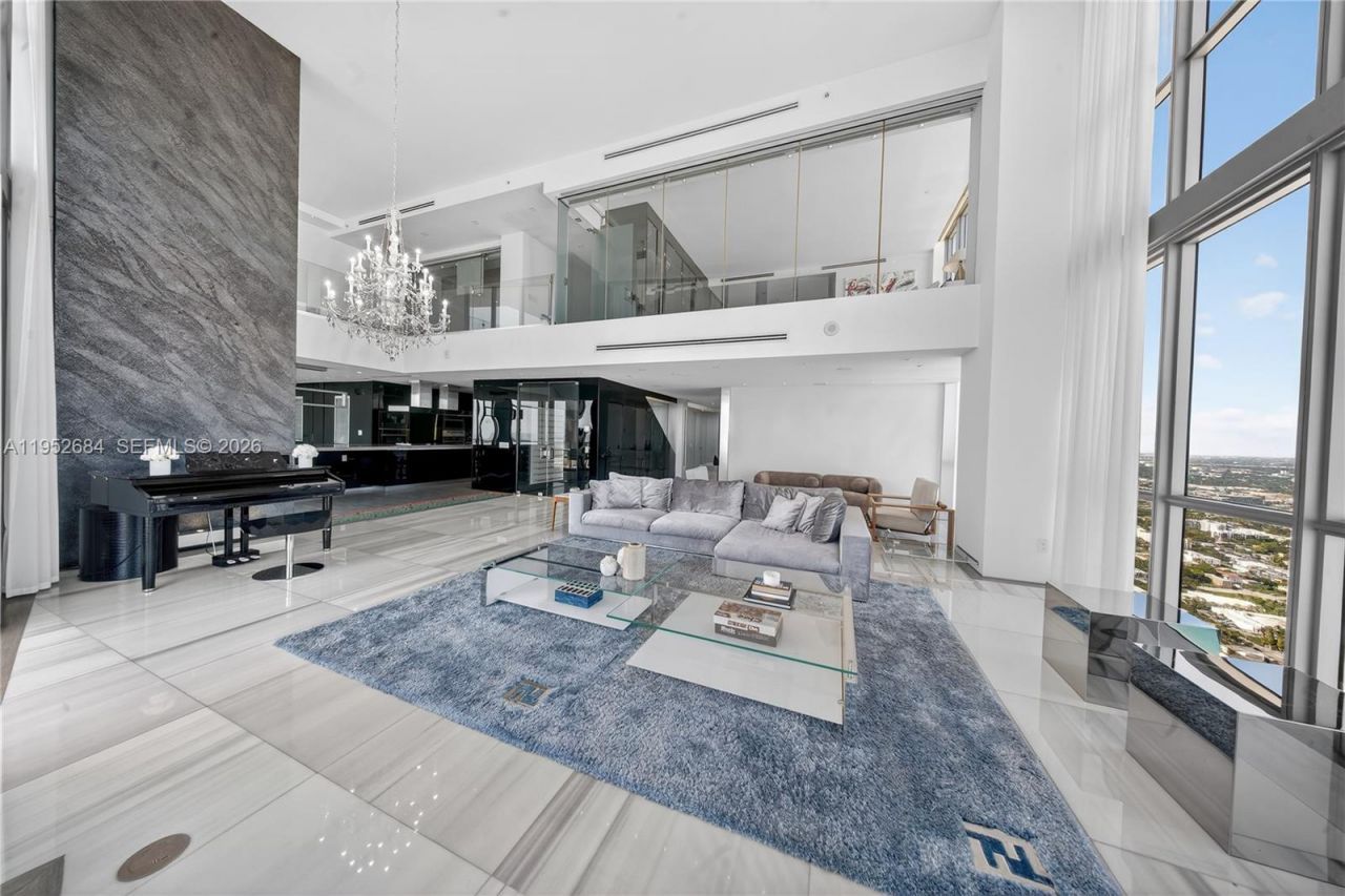 1100 Biscayne Blvd, Unit 5306, Miami, FL 33132 Photo