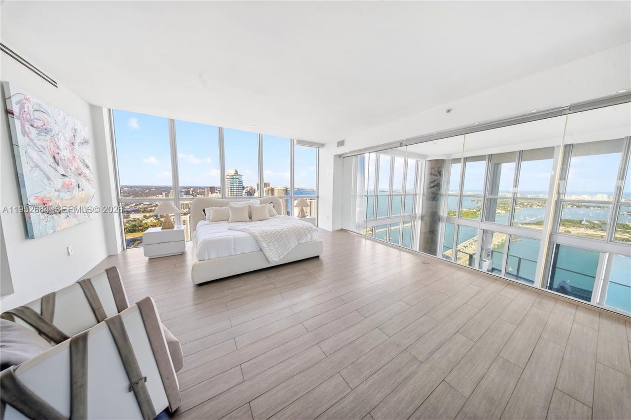 1100 Biscayne Blvd, Unit 5306, Miami, FL 33132 Photo