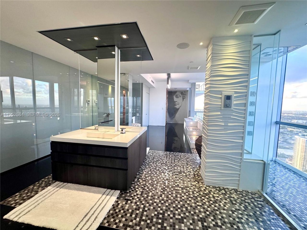 1100 Biscayne Blvd, Unit 5306, Miami, FL 33132 Photo