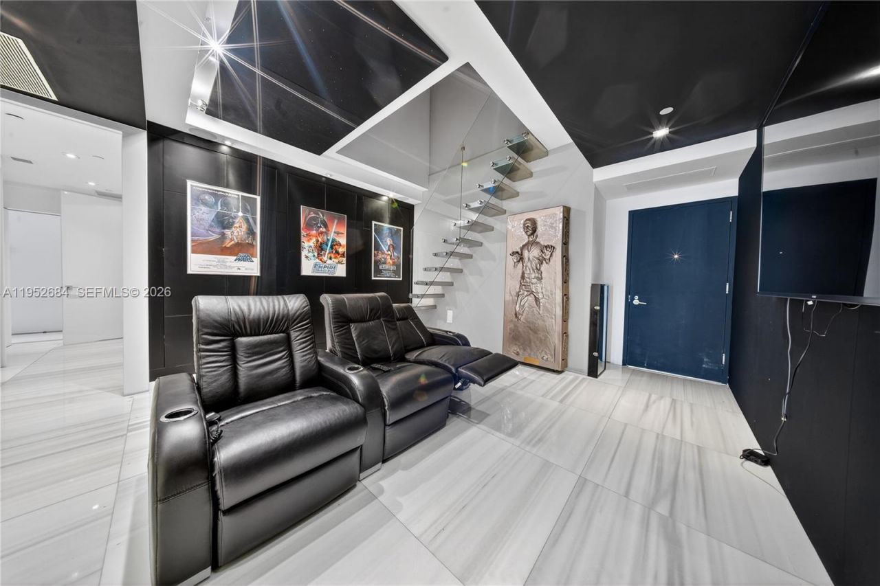 1100 Biscayne Blvd , Unit 5306, Miami, FL 33132 Photo