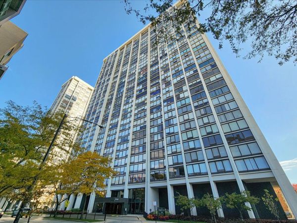 5445 N Sheridan Road, Unit 1905, Chicago, IL 60640