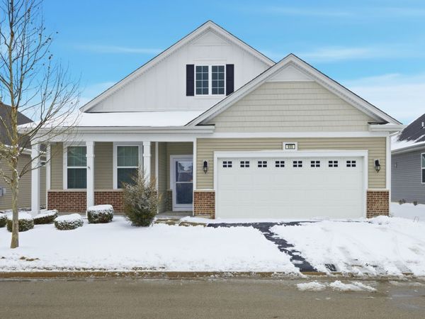 935 Carolina Court, Pingree Grove, IL 60140