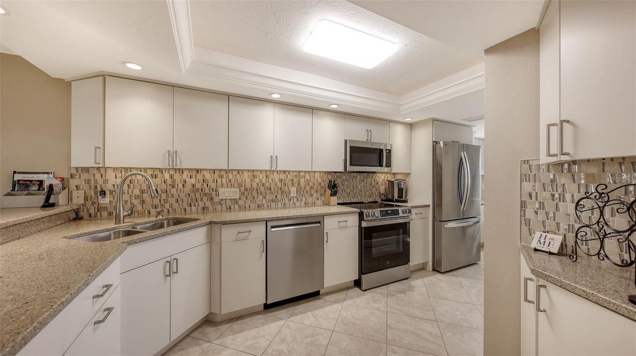 5780 Midnight Pass Road, Unit 207, Sarasota, FL 34242 Photo