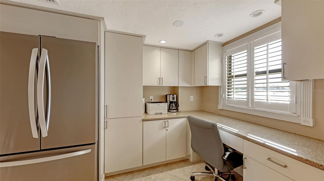 5780 Midnight Pass Road, Unit 207, Sarasota, FL 34242 Photo