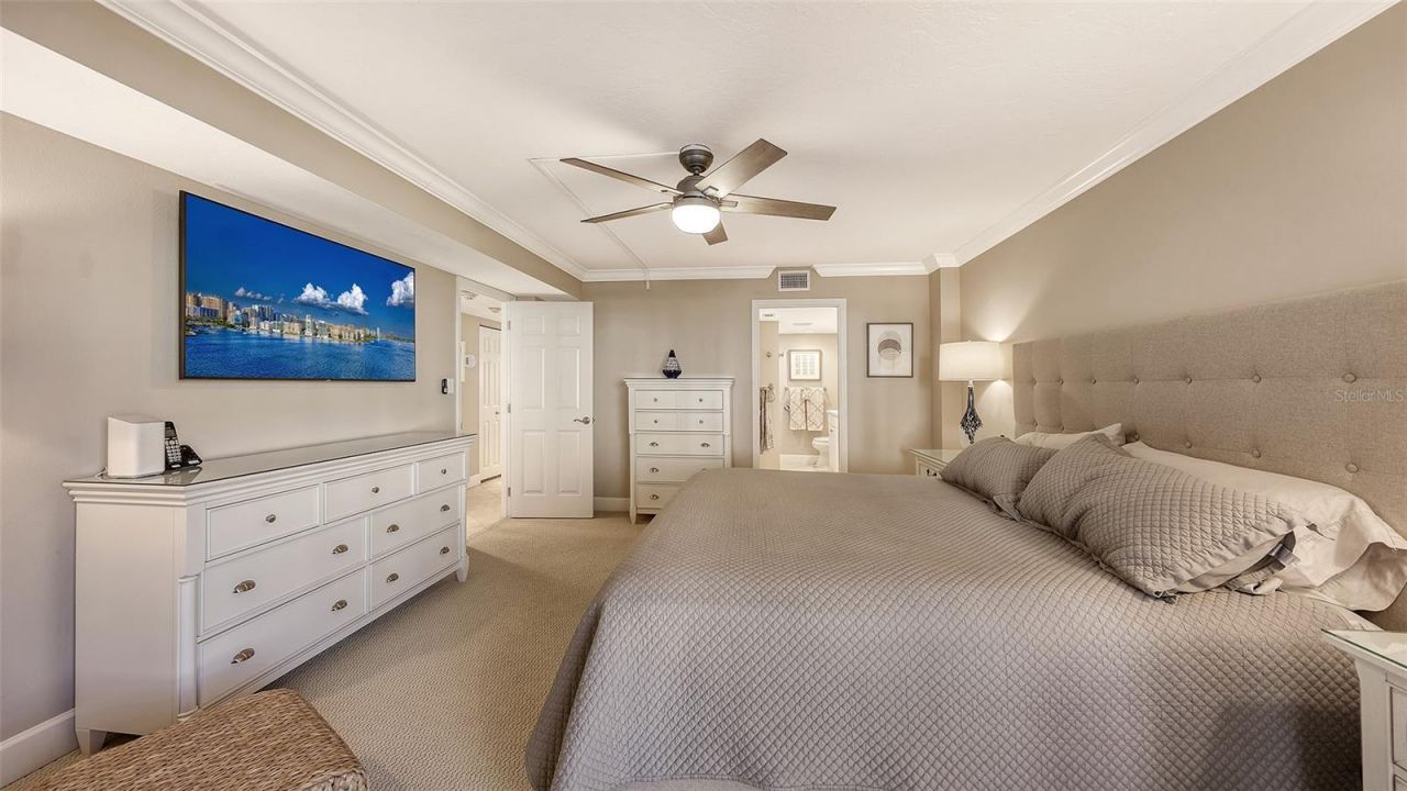 5780 Midnight Pass Road, Unit 207, Sarasota, FL 34242 Photo