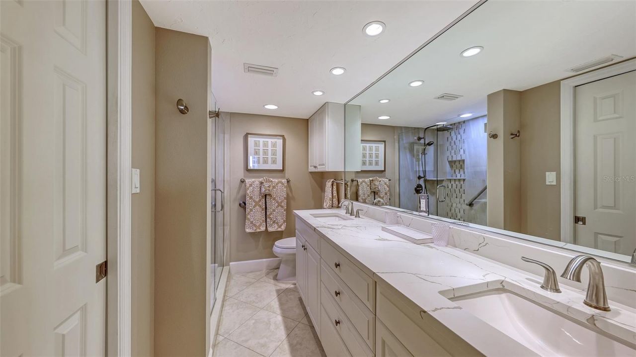 5780 Midnight Pass Road, Unit 207, Sarasota, FL 34242 Photo