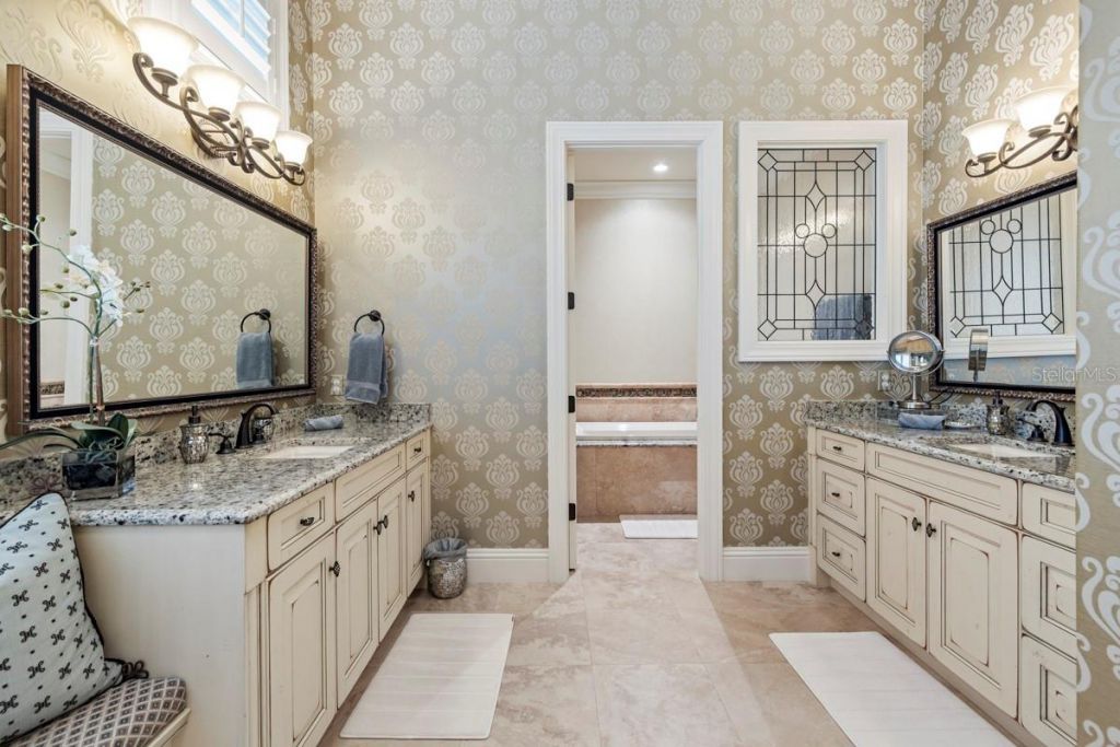 10024 Enchanted Oak Drive, Golden Oak, FL 32836 Photo