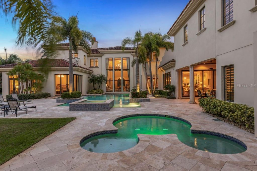 10024 Enchanted Oak Drive, Golden Oak, FL 32836 Photo