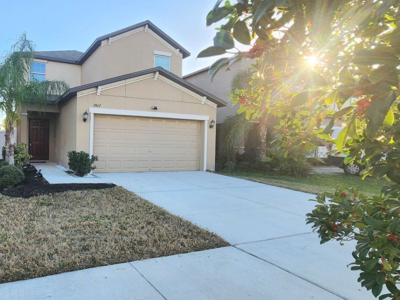 7407 Evening Primrose Court, Tampa, FL 33619 Main Photo