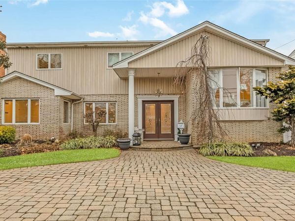 2876 Shore Road, Bellmore, NY 11710