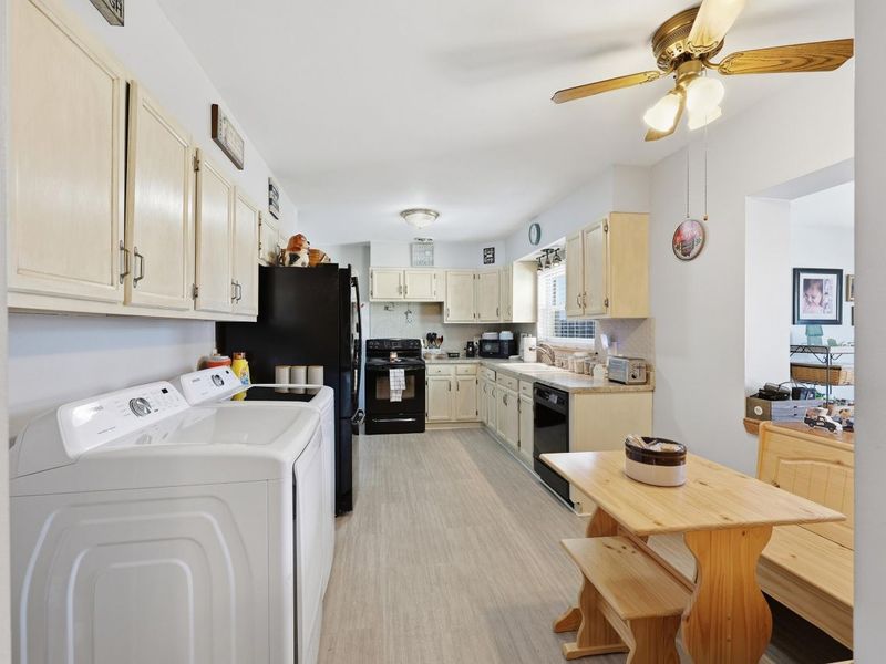 263 Merriman Drive, West Jefferson, OH 43162 Photo 11