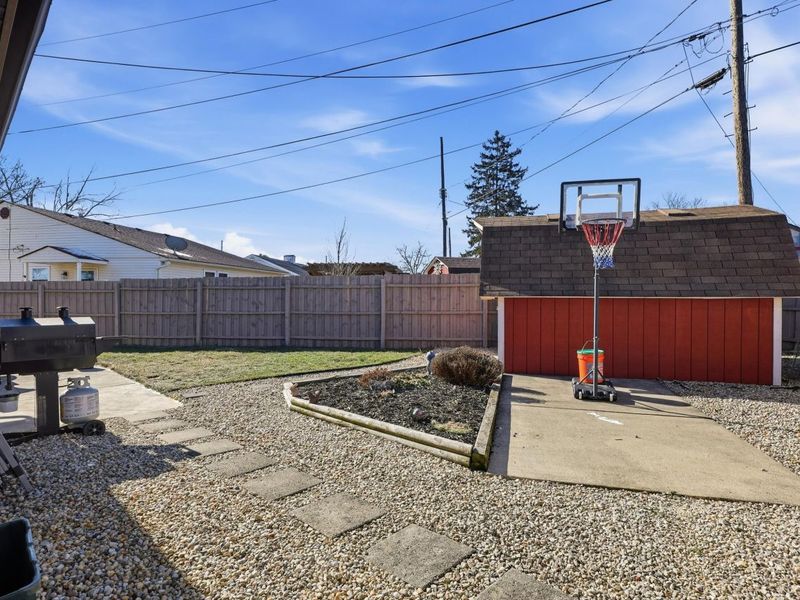 263 Merriman Drive, West Jefferson, OH 43162 Photo 23