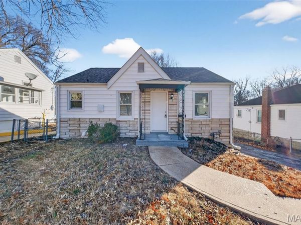 10066 Dorothy Avenue, St Louis, MO 63137