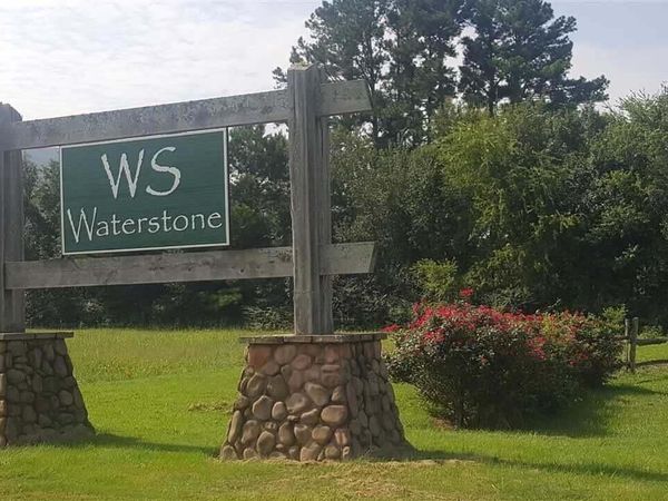 8850 Hwy 411, Benton, TN 37307