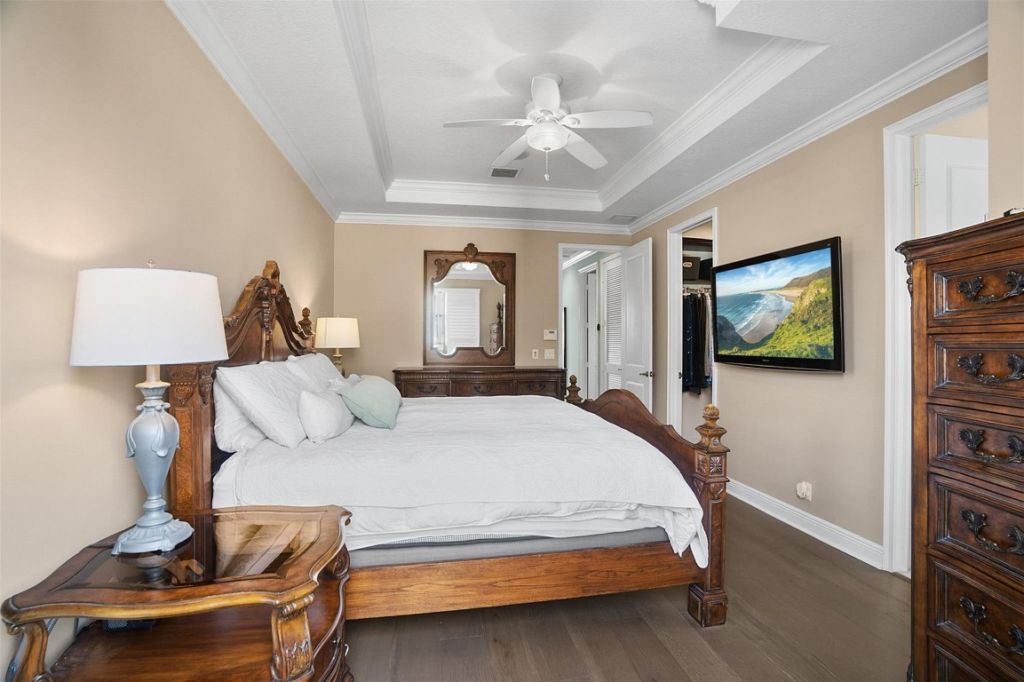 72 NW Chaucer Ln, Boca Raton, FL 33432 Photo