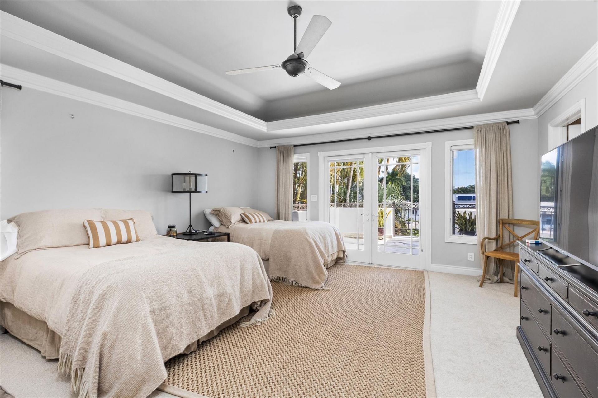 166 Royal Palm Drive, Fort Lauderdale, FL 33301 Photo