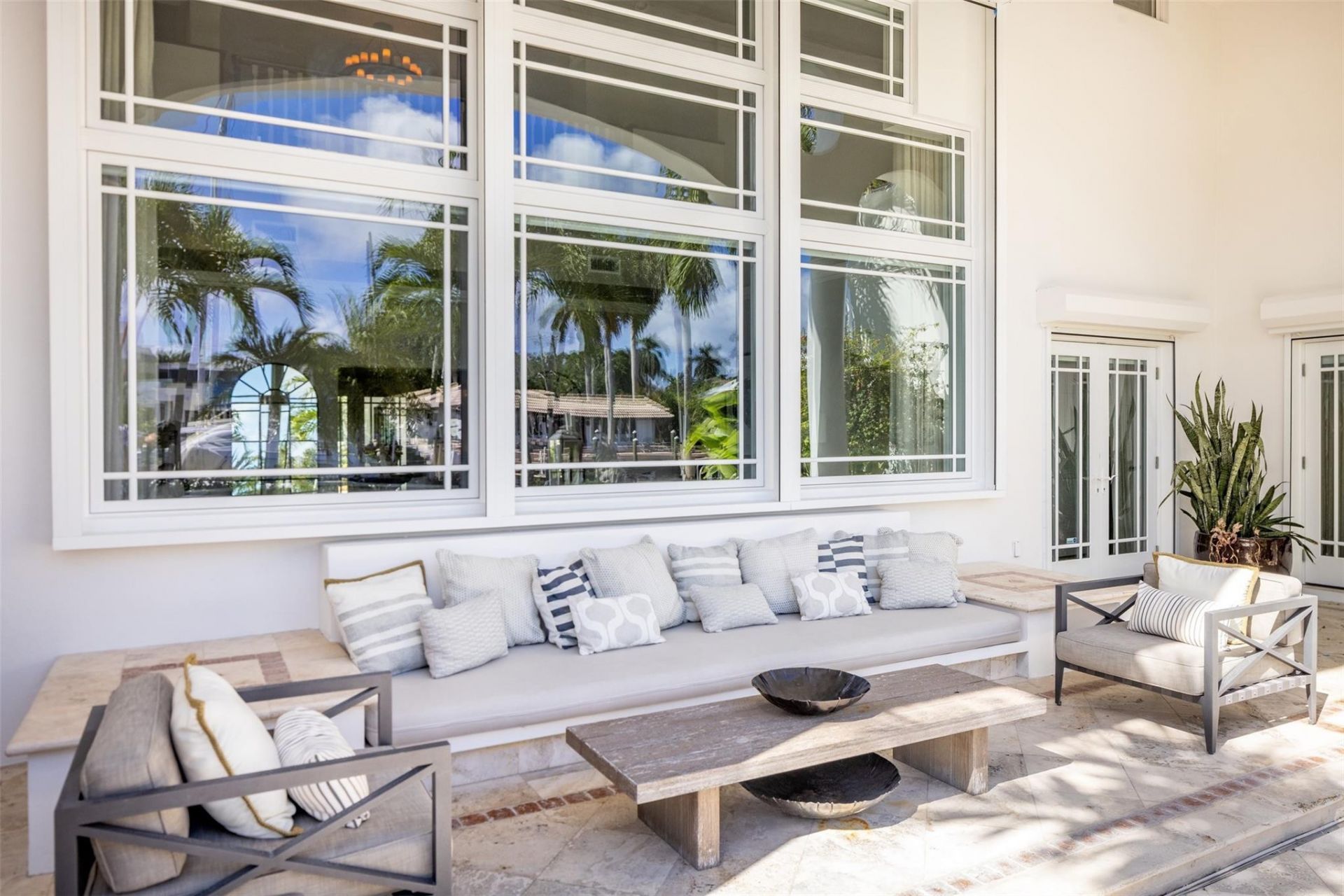 166 Royal Palm Drive, Fort Lauderdale, FL 33301 Photo