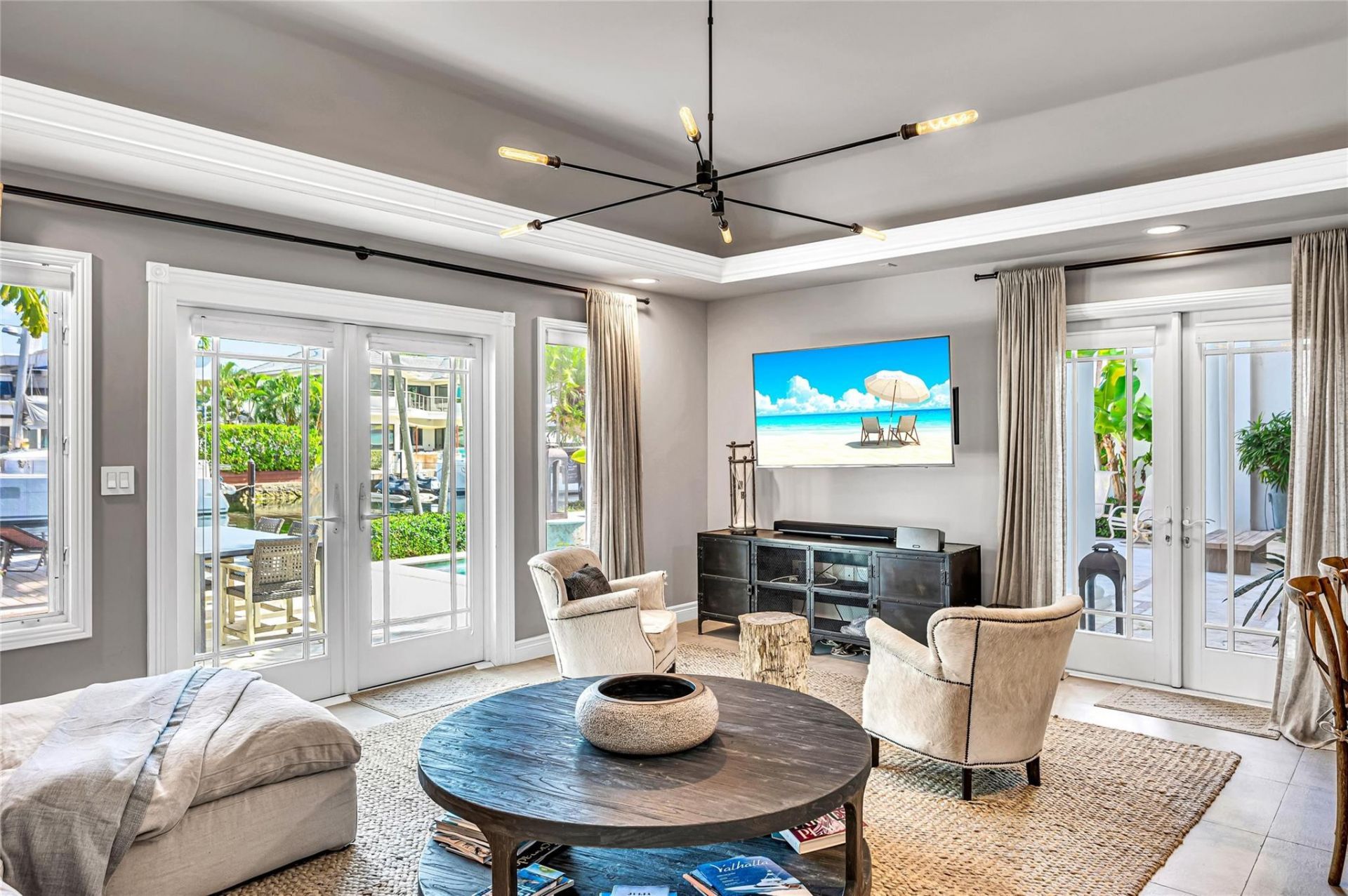 166 Royal Palm Drive, Fort Lauderdale, FL 33301 Photo