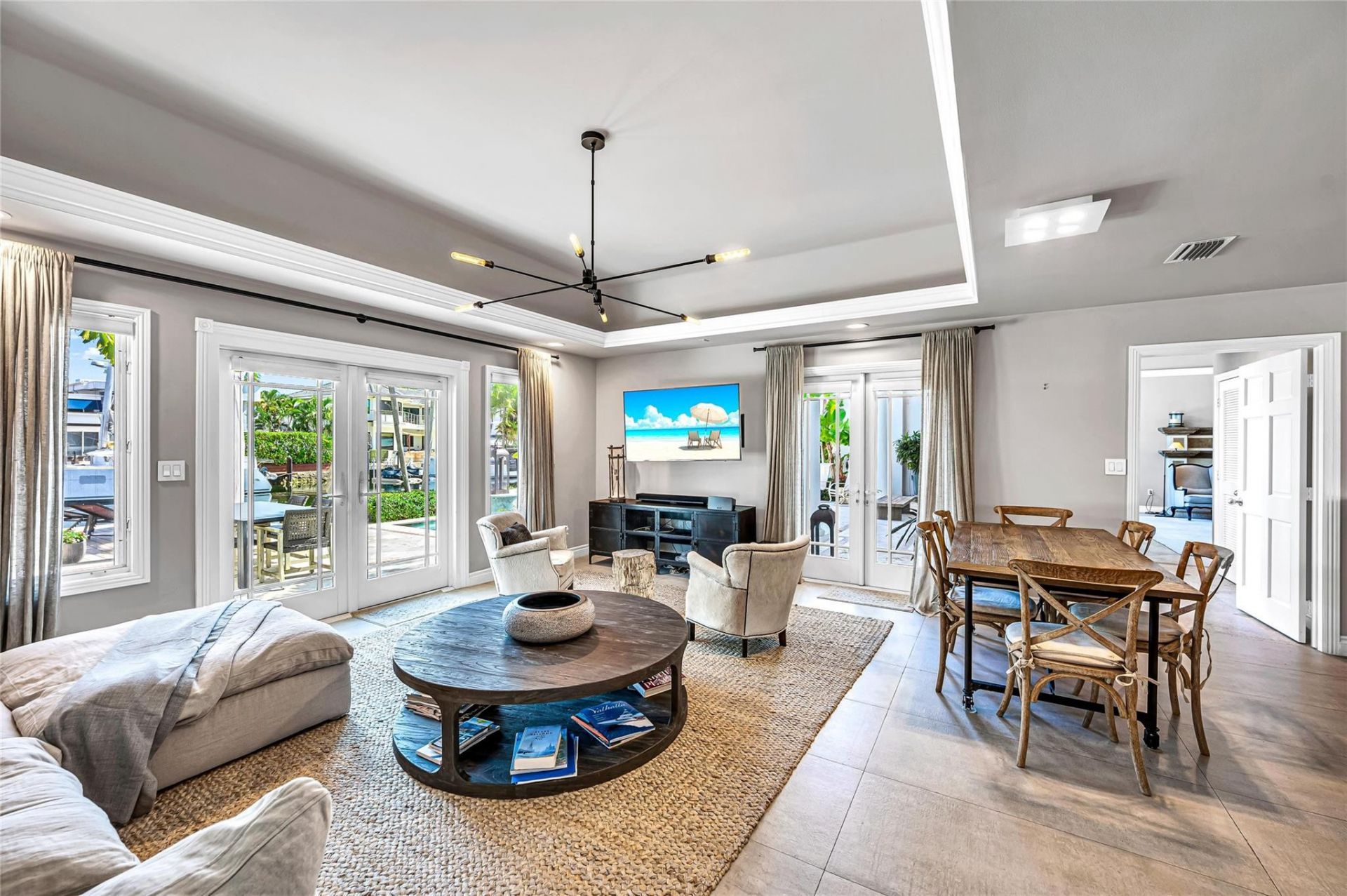 166 Royal Palm Drive, Fort Lauderdale, FL 33301 Photo