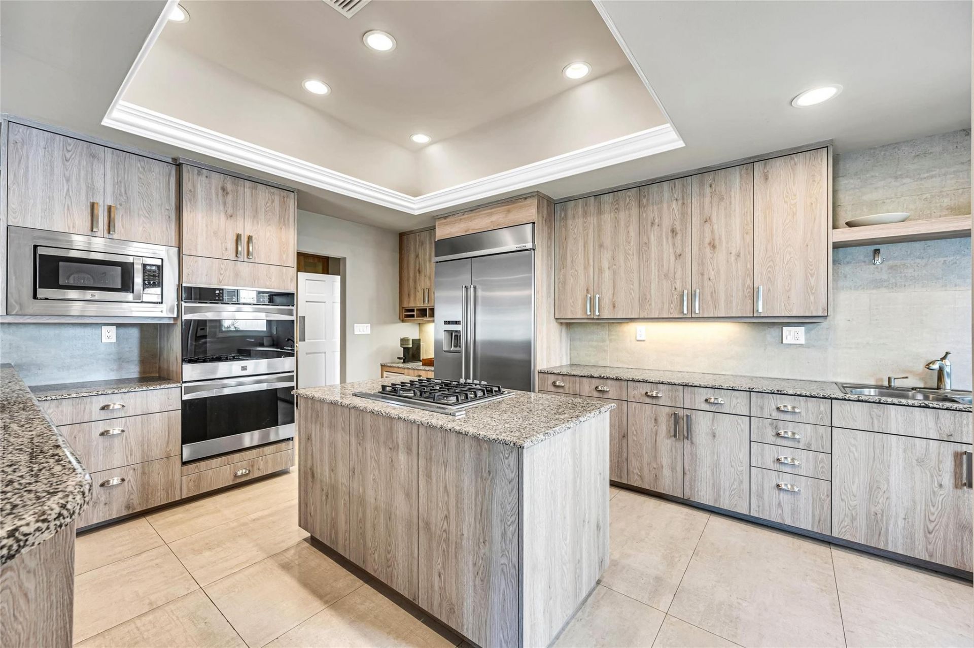 166 Royal Palm Drive, Fort Lauderdale, FL 33301 Photo