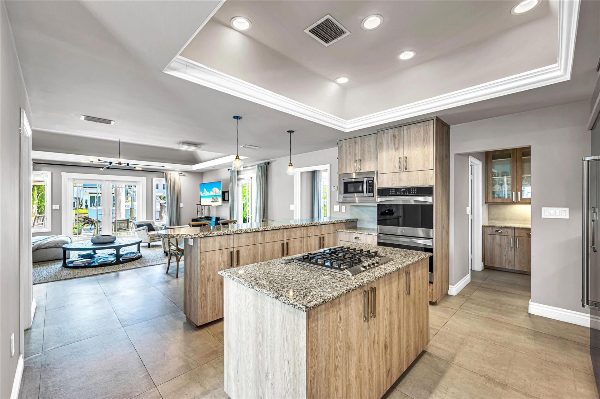 166 Royal Palm Drive, Fort Lauderdale, FL 33301 Photo