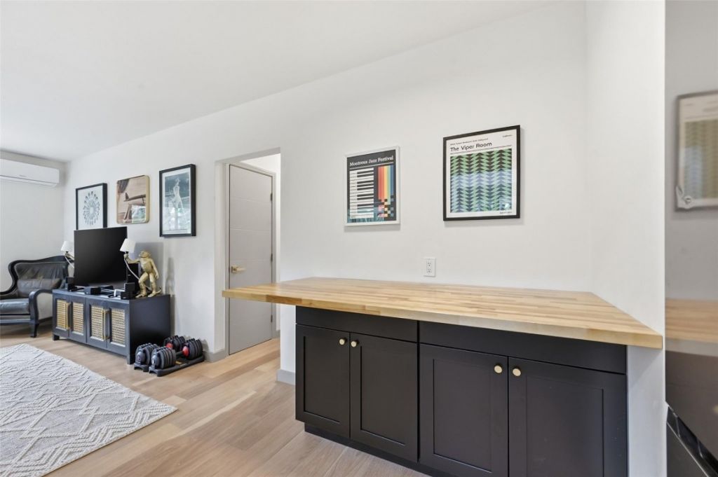 431-433 NE 15 Avenue, Fort Lauderdale, FL 33301 Photo