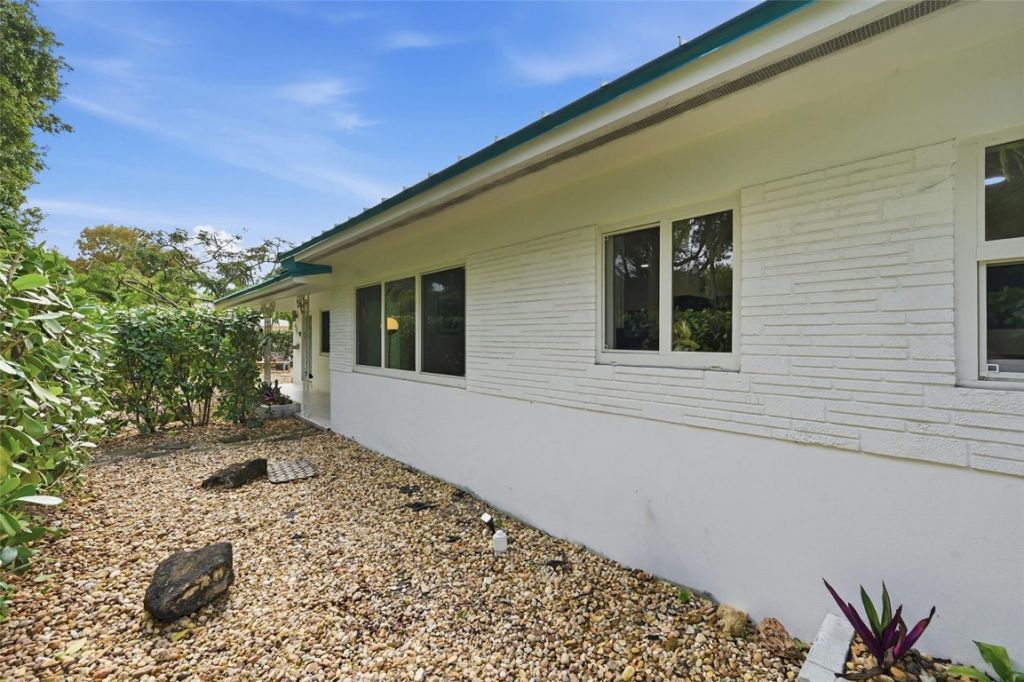 431-433 NE 15 Avenue, Fort Lauderdale, FL 33301 Photo