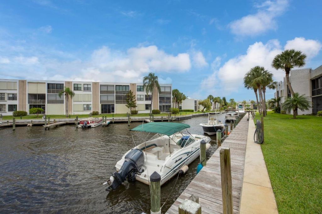 1950 SW Palm City Road, Unit 7101, Stuart, FL 34994 Photo